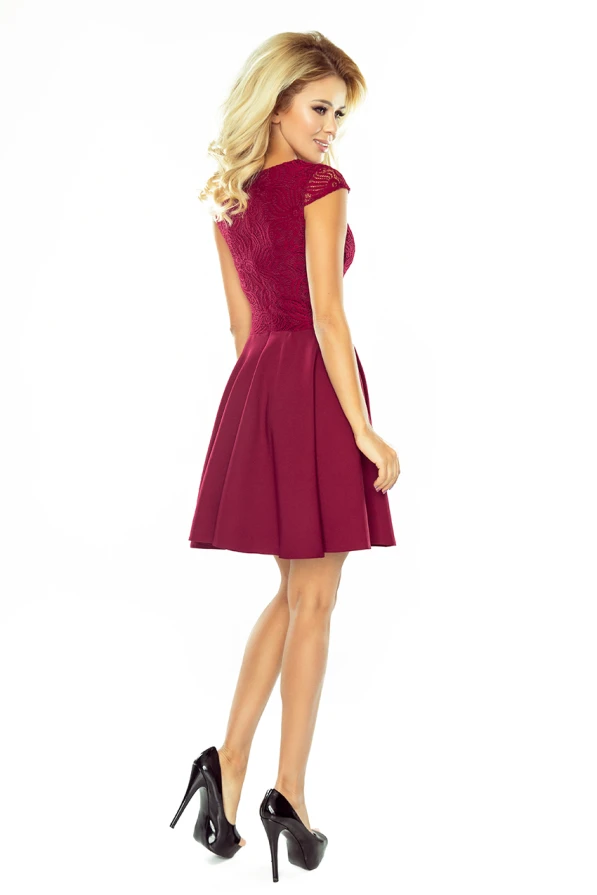 MARTA šaty s krajkou - burgundské barvy 157-3