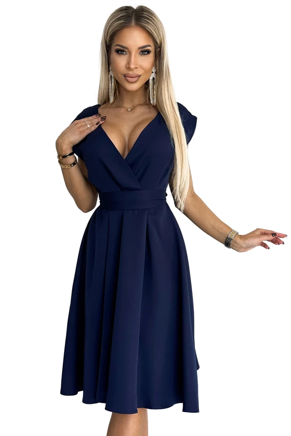 348-6 SCARLETT - rozšířené šaty s výstřihem - tmavě modré